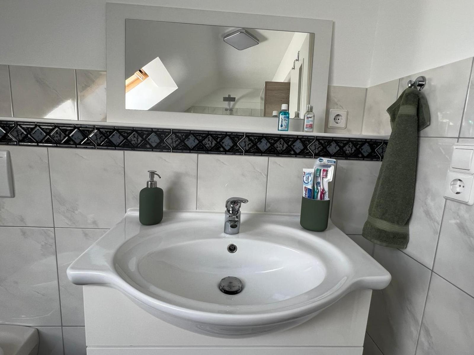 Ferienwohnung Zentral In Loerrach - Konus Gaestekarte Inklusive 外观 照片
